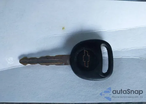 2006 Chevrolet Silverado 1500 Work Truck z USA, uszkodzony, nr VIN 1GCEC19X66Z153358